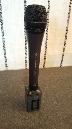 Sennheiser microphone e835 - microphone,